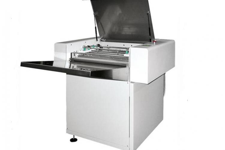 Cleaning Platecleaner